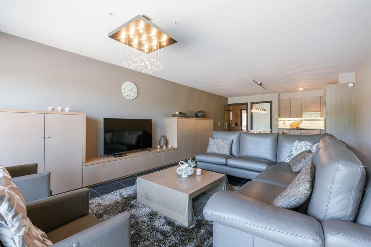 Huswell - Bright Apartment With Parking Near The Beach Bredene Exterior foto