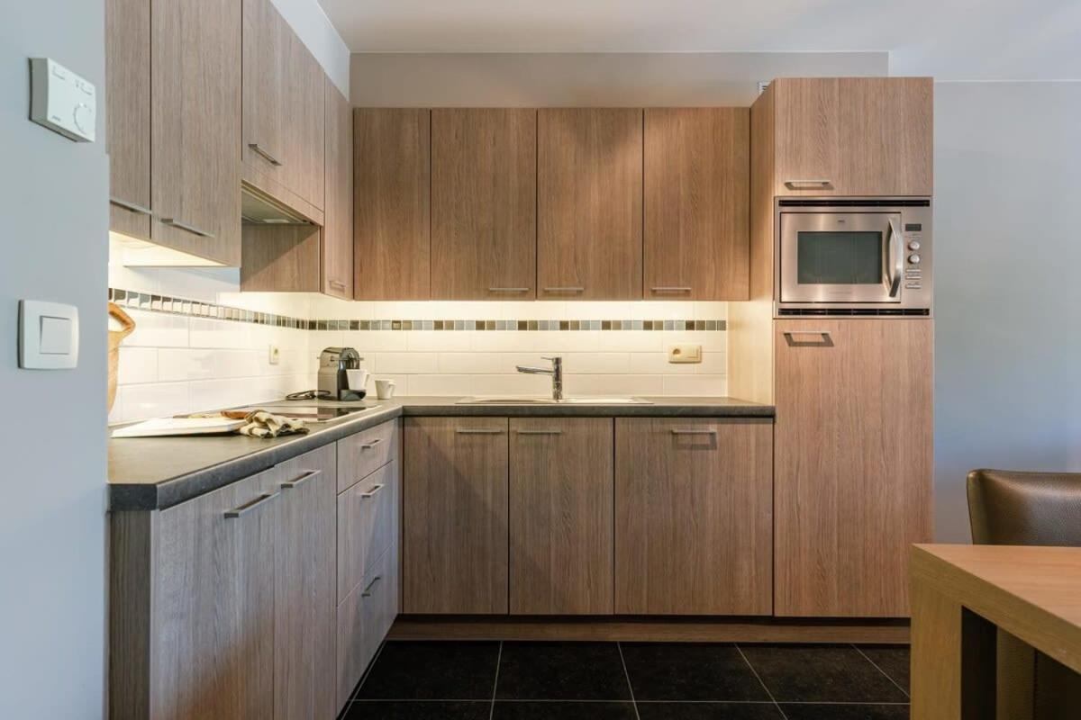 Huswell - Bright Apartment With Parking Near The Beach Bredene Exterior foto