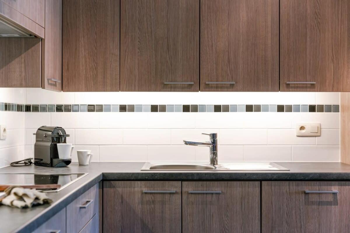 Huswell - Bright Apartment With Parking Near The Beach Bredene Exterior foto