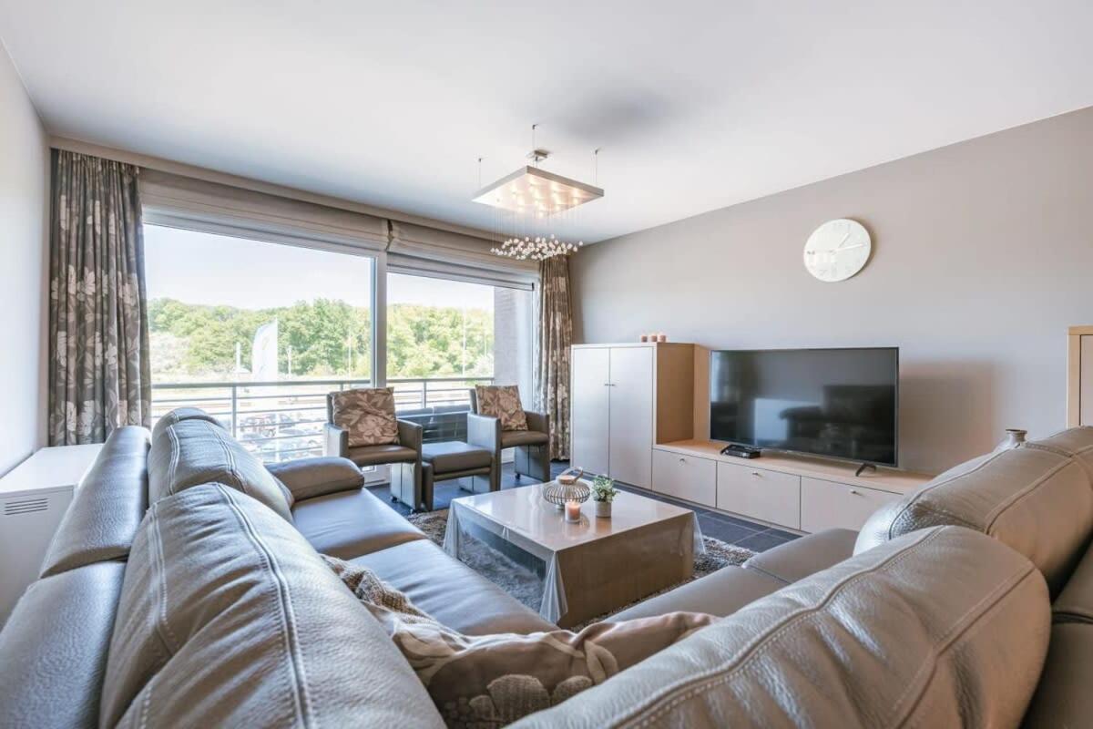 Huswell - Bright Apartment With Parking Near The Beach Bredene Exterior foto